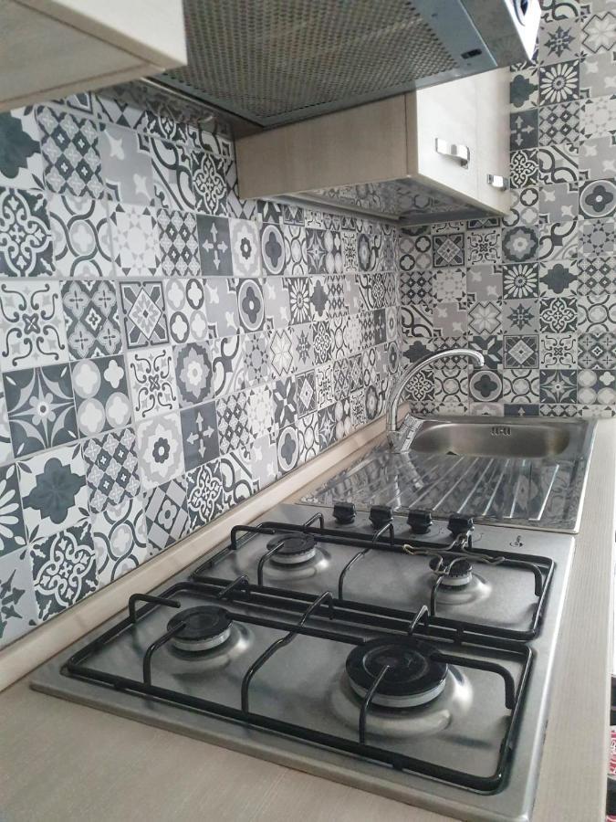 Apartamento Casa Battisti Térmoli Exterior foto